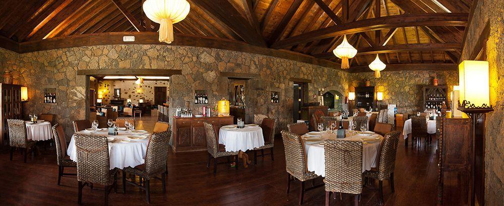 Hotel Boutique Oasis Casa Vieja La Oliva Esterno foto