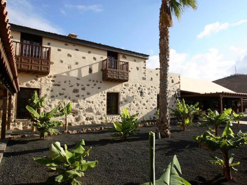 Hotel Boutique Oasis Casa Vieja La Oliva Esterno foto