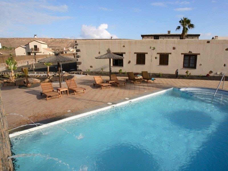 Hotel Boutique Oasis Casa Vieja La Oliva Esterno foto