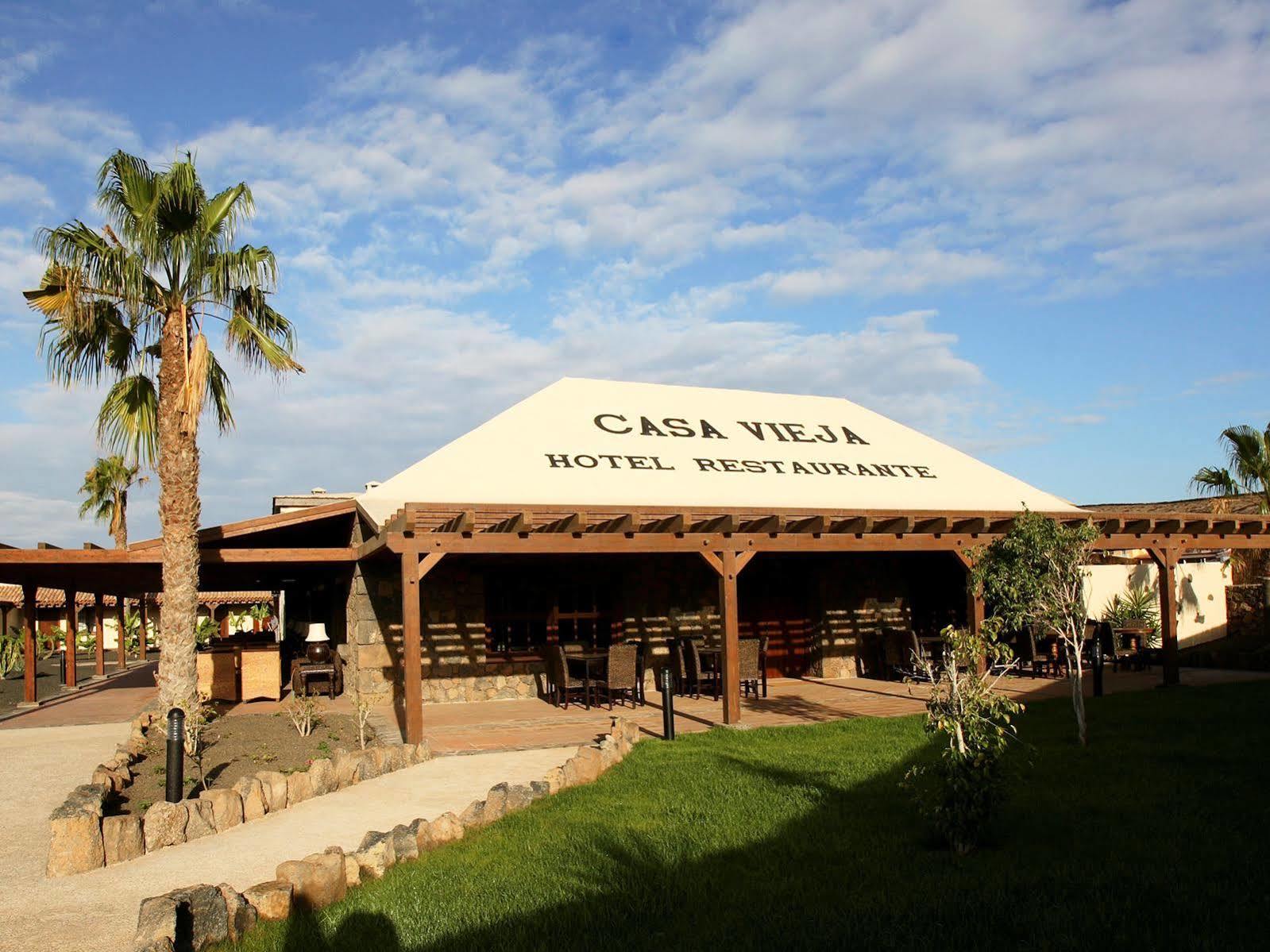 Hotel Boutique Oasis Casa Vieja La Oliva Esterno foto