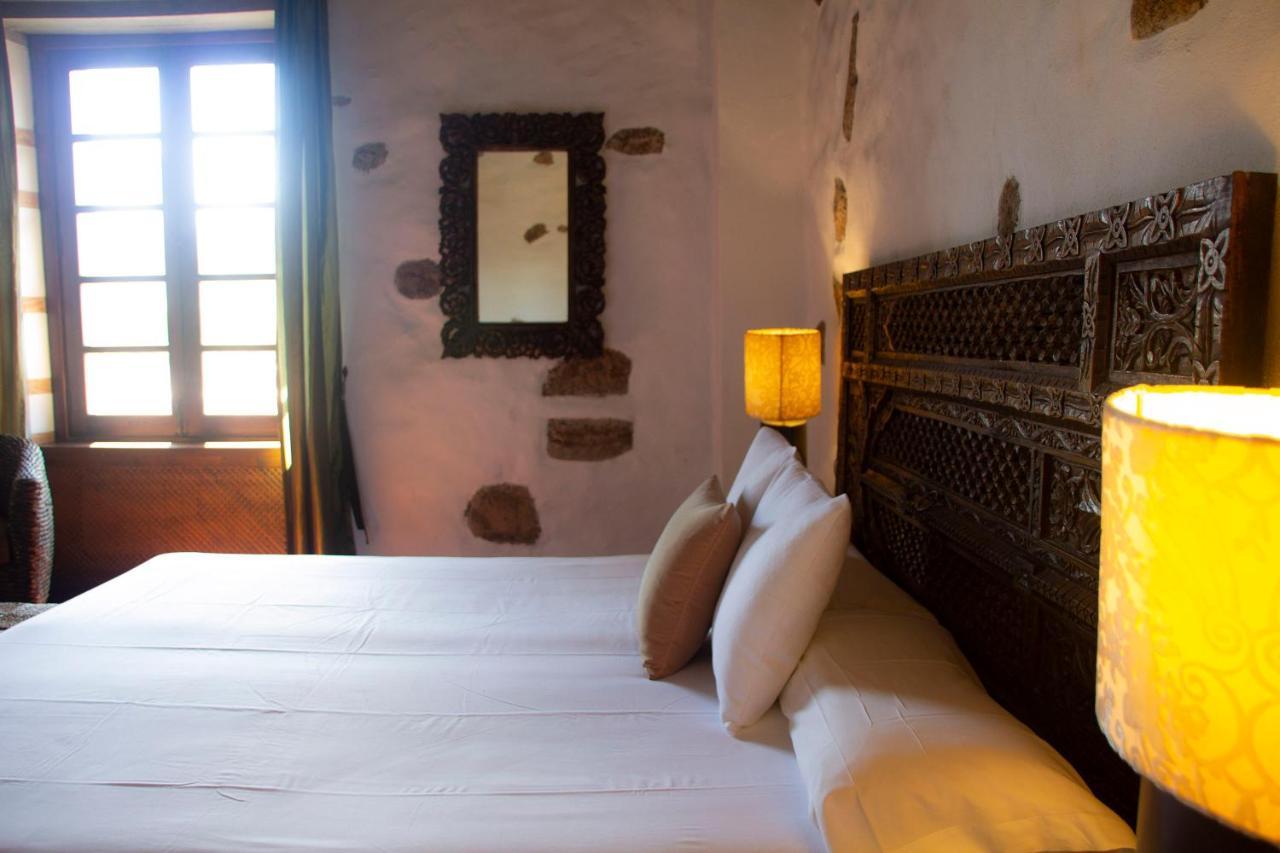 Hotel Boutique Oasis Casa Vieja La Oliva Esterno foto